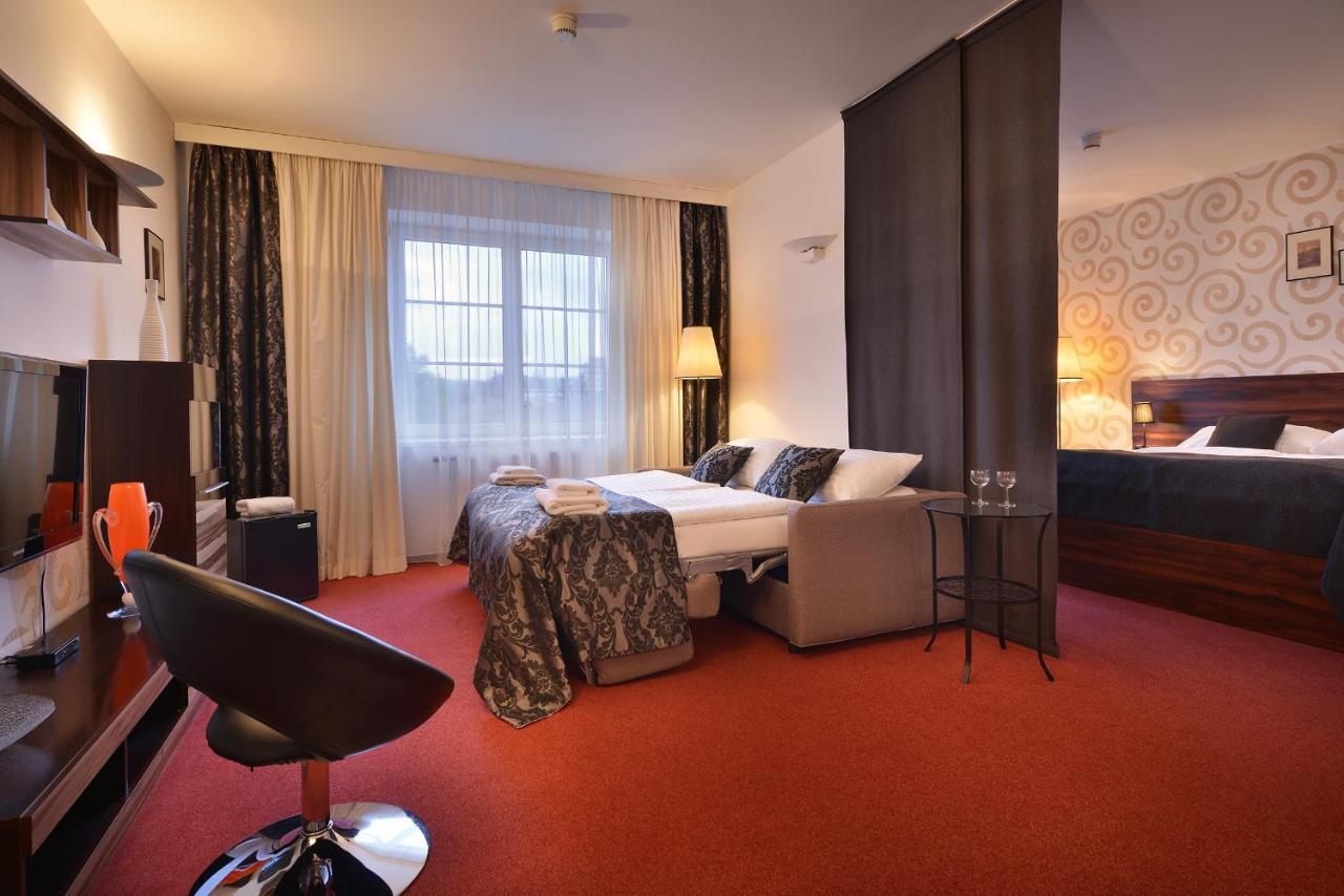 Parkhotel Morris Novy Bor Exterior photo